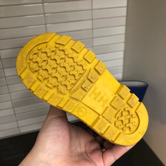 Toddler Unisex Rain Boots - Picture 8 of 10